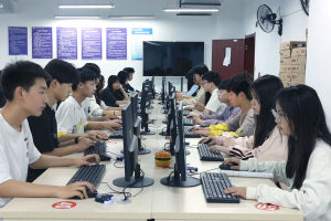 职业高中和职业中专什么区别？