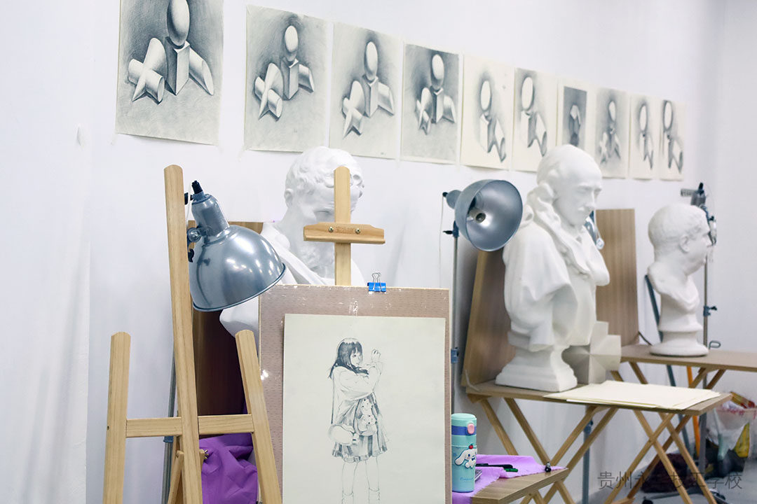 美术绘画实训设施