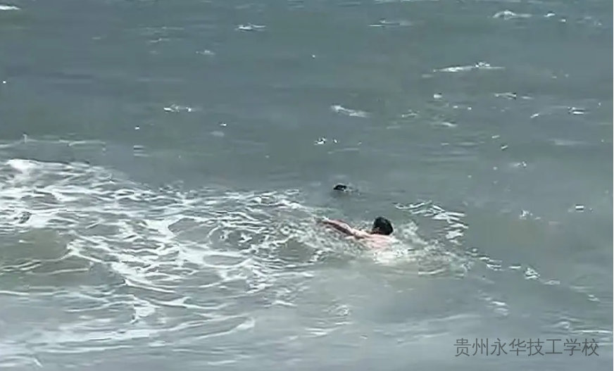 网红景点，5人遇难！暑期出游安全先行，这份户外游玩安全指南请务必收好！