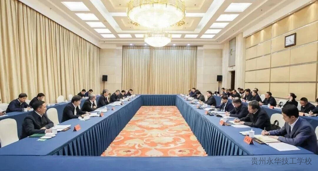教育部部长怀进鹏：要深化职业教育“新双高”建设，加快构建政府主导、多元参与、需求驱动、开放融合的现代职教体系