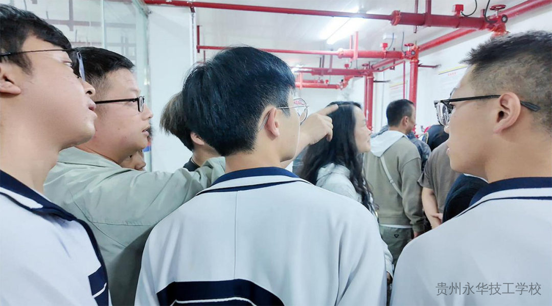 观摩学习强技能，实地体验促备考 | 贵州永华技工学校组织学生参观消防技能鉴定站