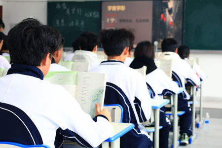 普高or职校？困住孩子的从来不是分数，而是家长的教育执念